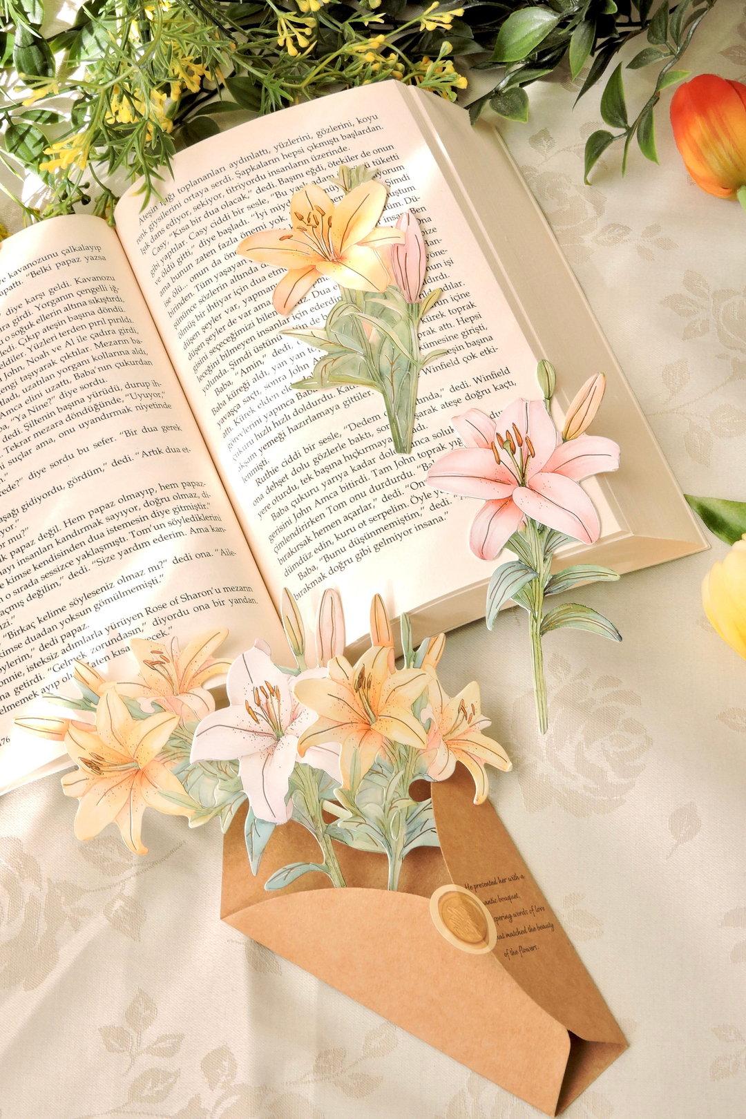 Nova Crafts Zambak Buketi Lilies Çiçekli Dekoratif Kağıt - Kitap Ayracı 10 adet