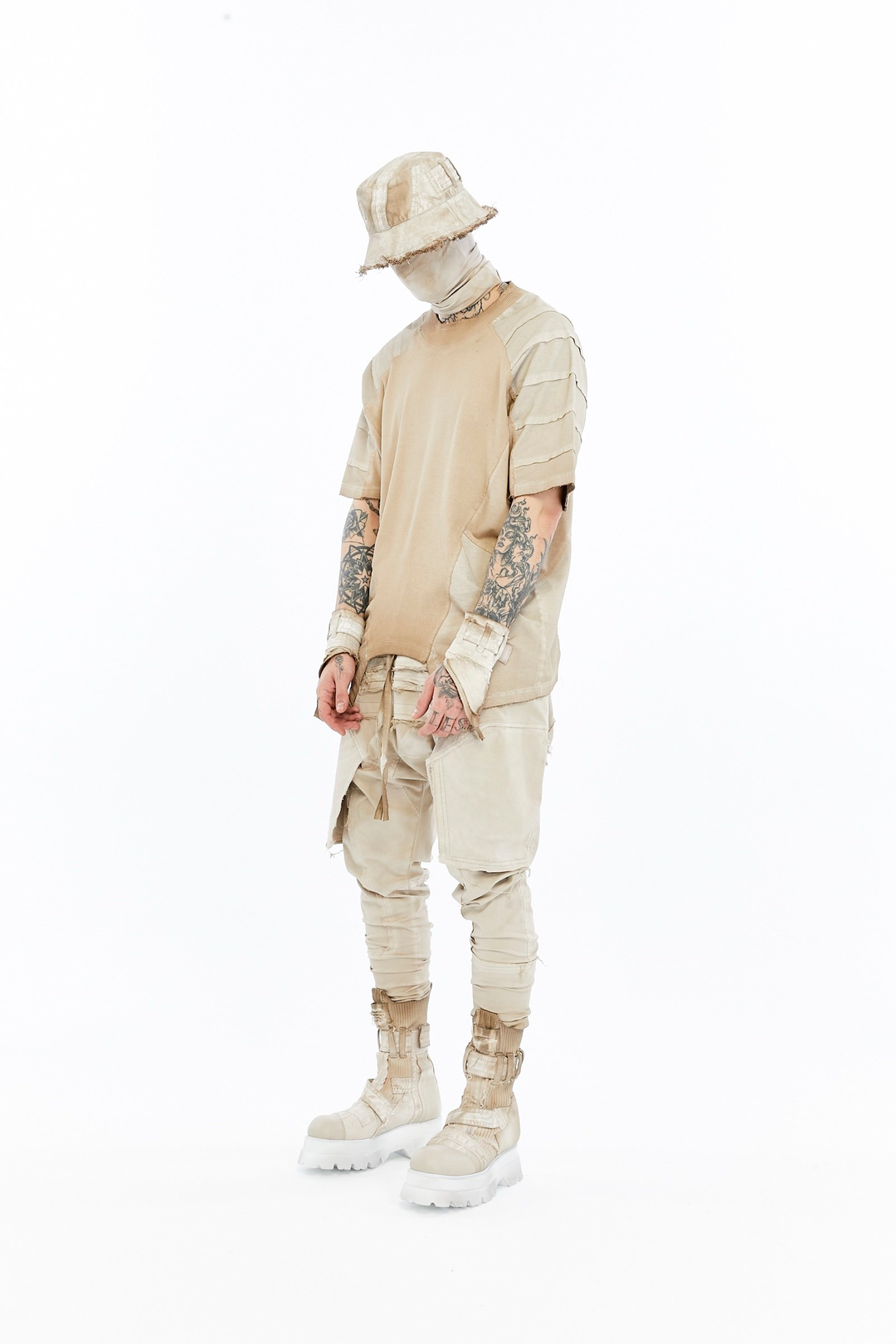 ARMOR T-SHIRT