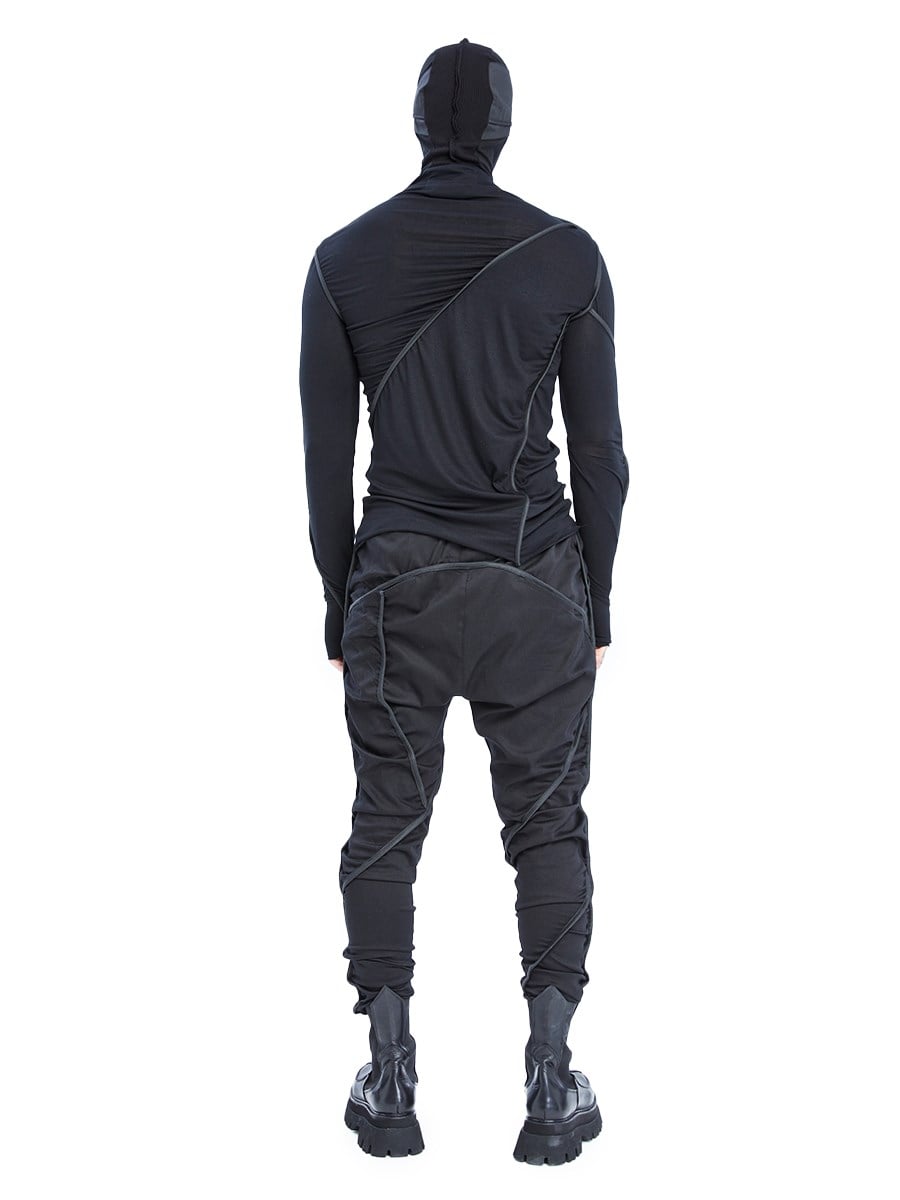 BROKEN LINE TURTLENECK TOP
