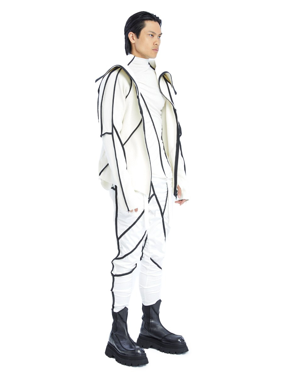 BROKEN LINE ZIP-UP TOP
