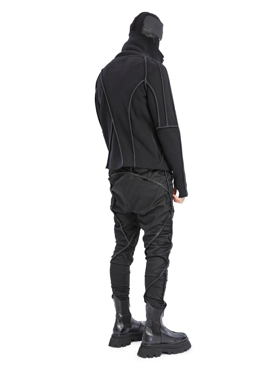 BROKEN LINE ZIP-UP TOP