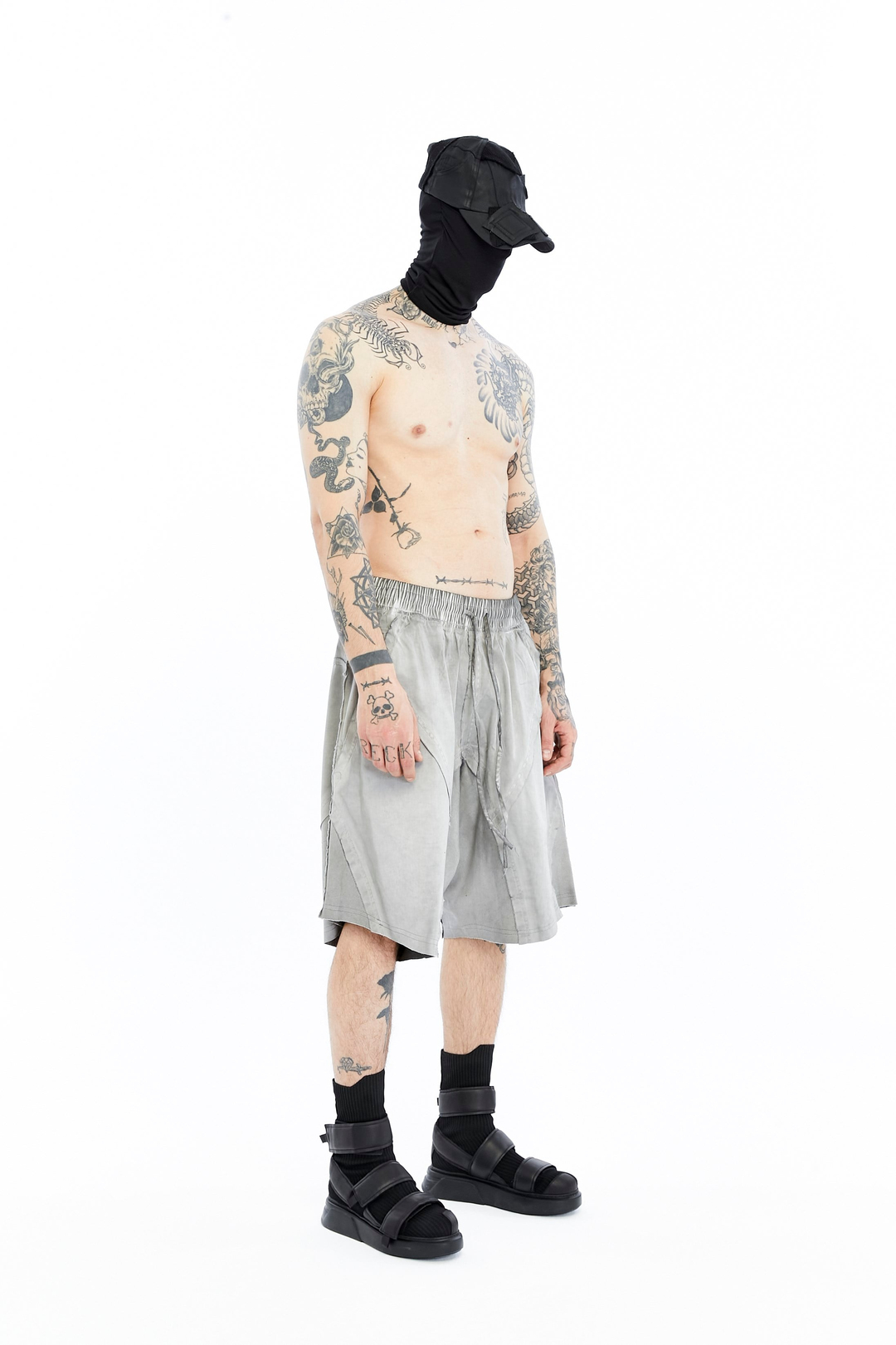 DIRTY SEWING CAPRI