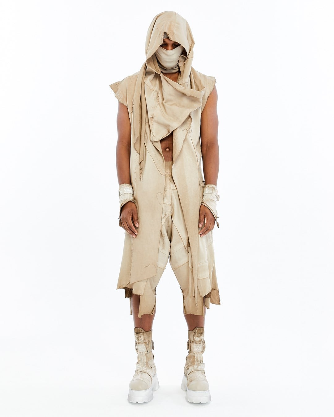 DIVIDE VEST