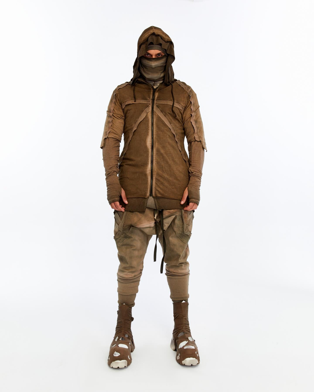 DOUBLE LAYER HOODED