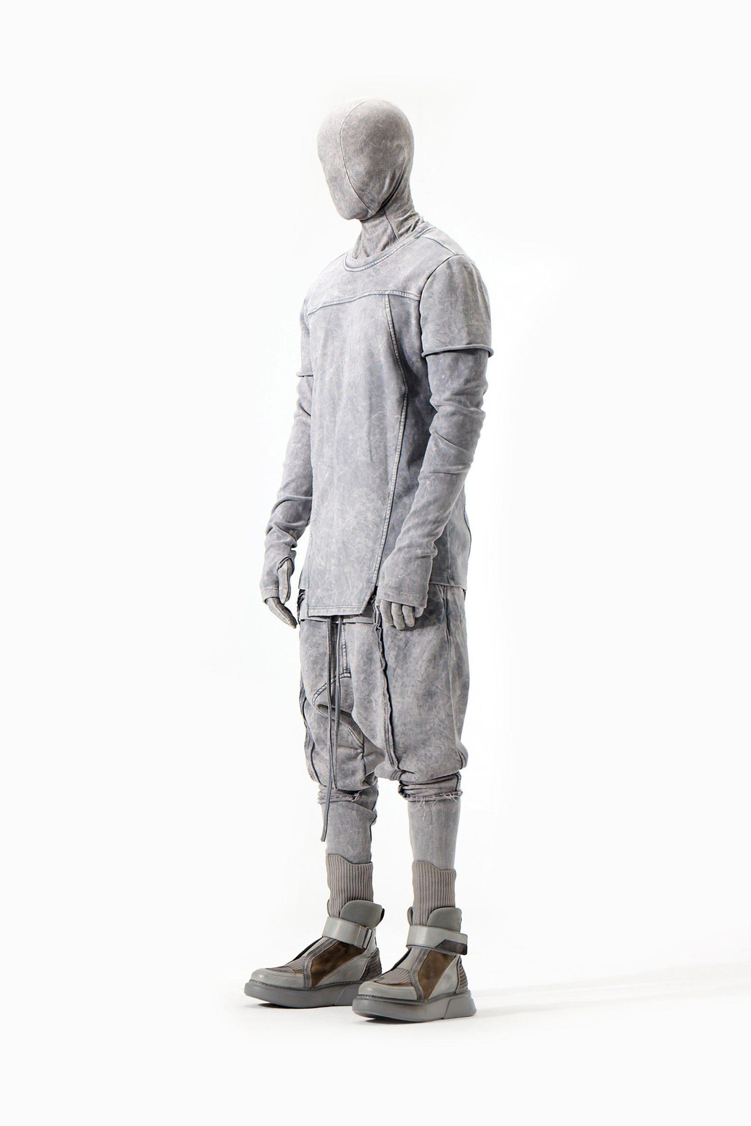 PIECED SWEATSHIRT
