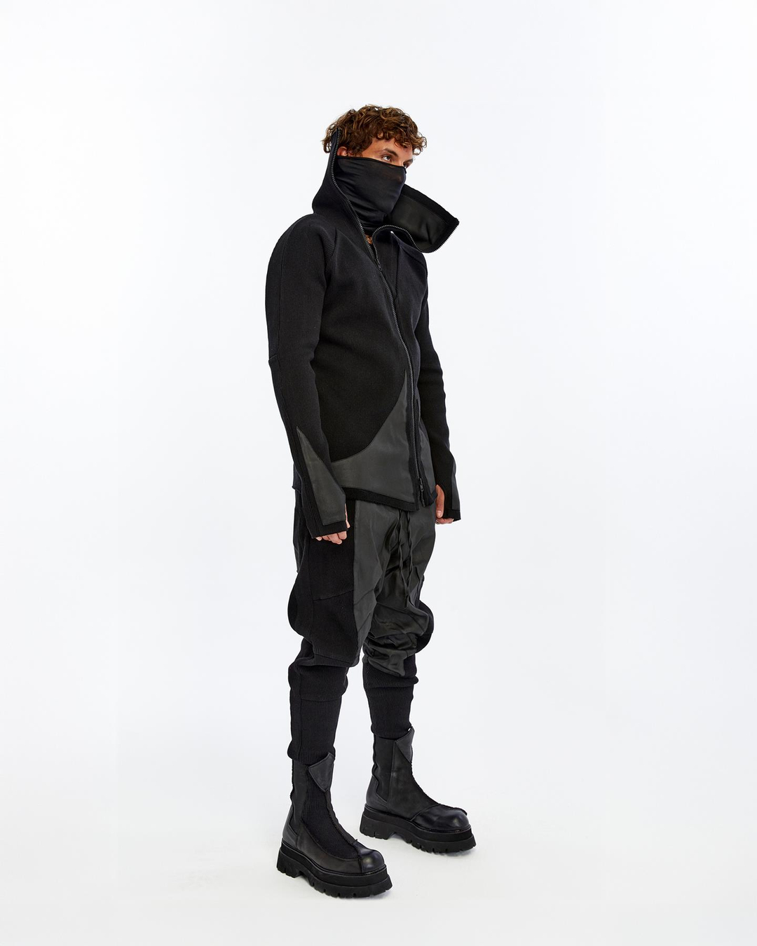 RAVEN JACKET