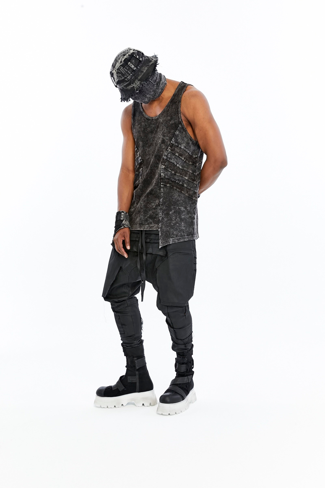 RIBBED PANEL TANK TOP