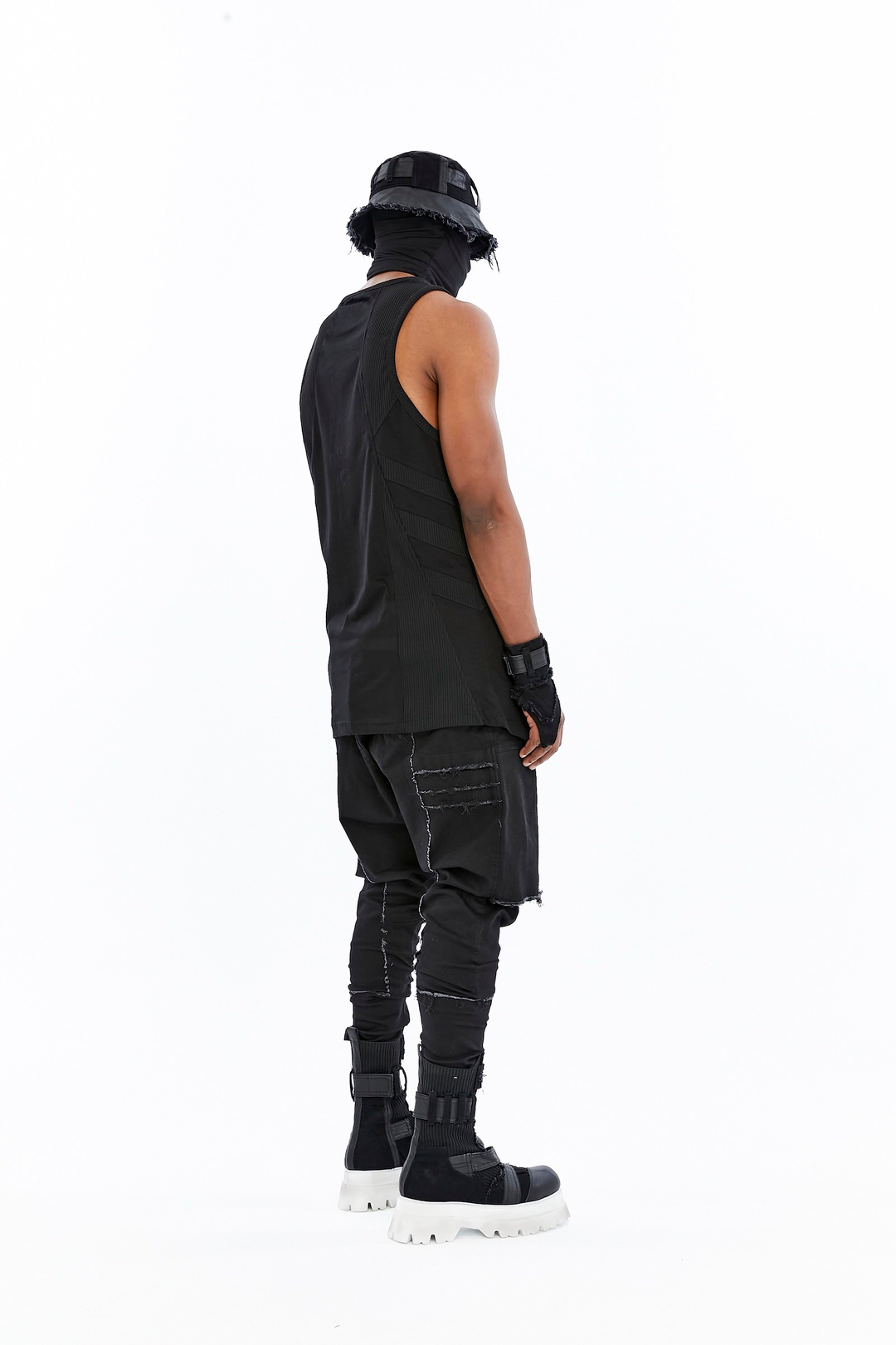 RIBBED PANEL TANK TOP