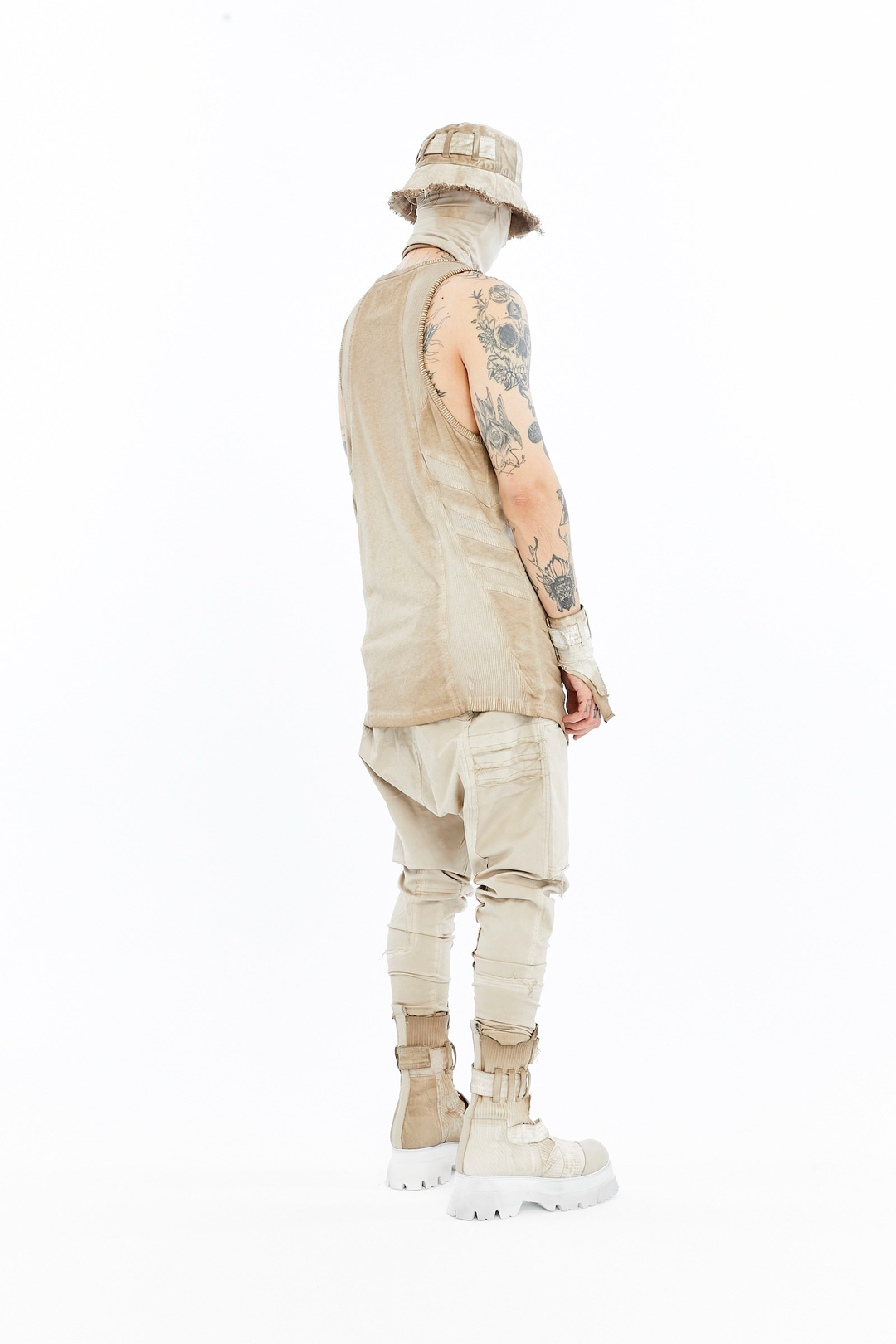 RIBBED PANEL TANK TOP
