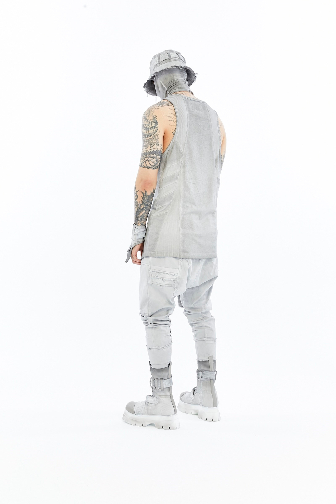 RIBBED PANEL TANK TOP
