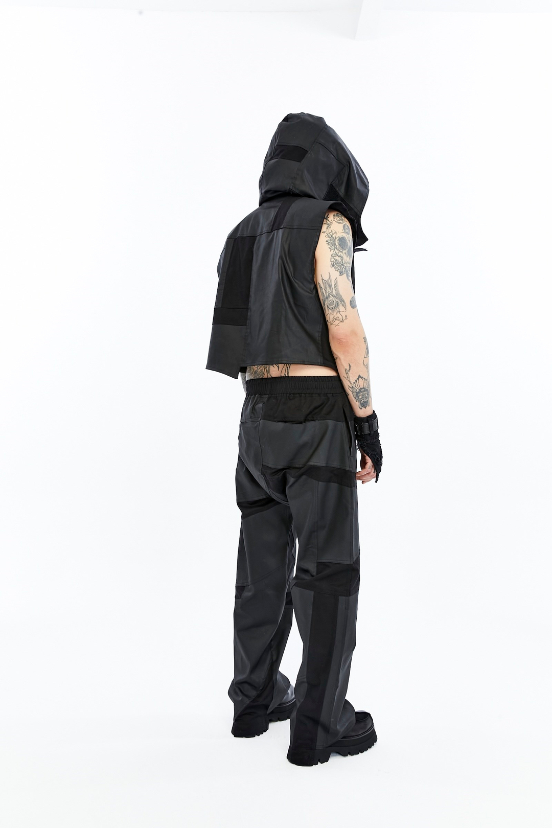 RIFT VEST