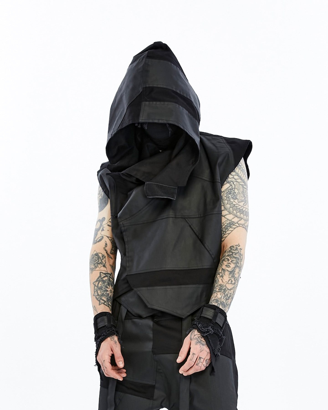 RIFT VEST