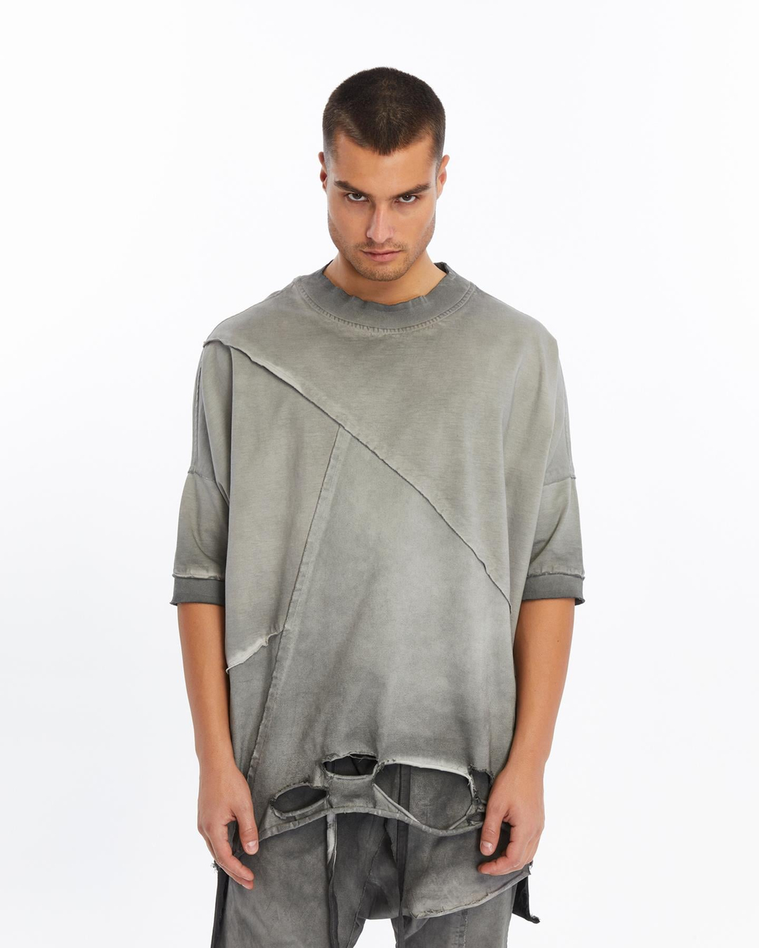 RIPPED T-SHIRT