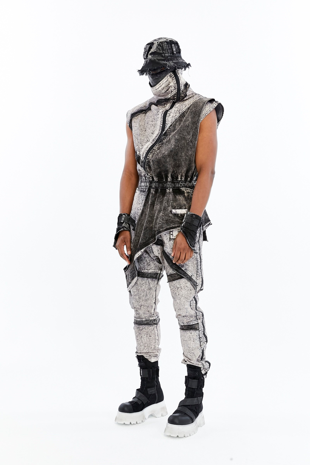 SPLIT ZIP OVERALLS