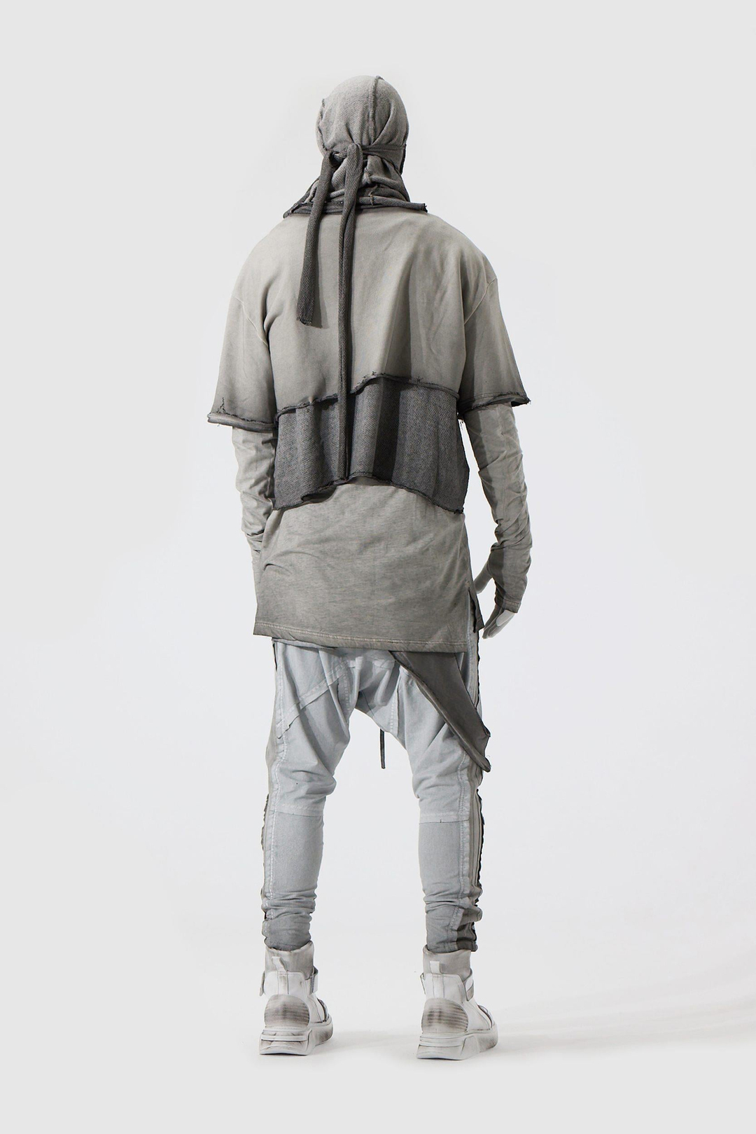 THREE PART SWEATSHIRT
