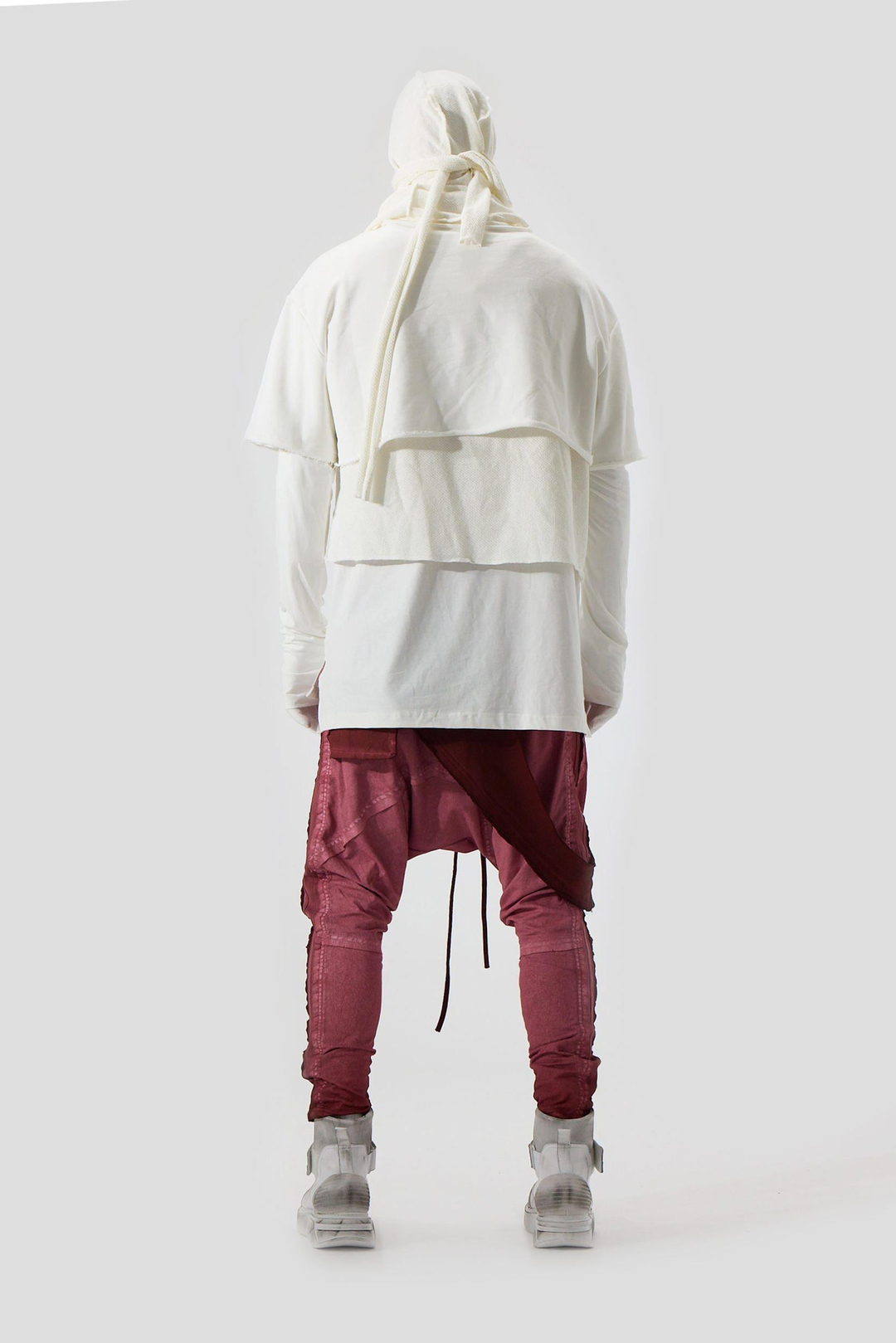 THREE PART SWEATSHIRT