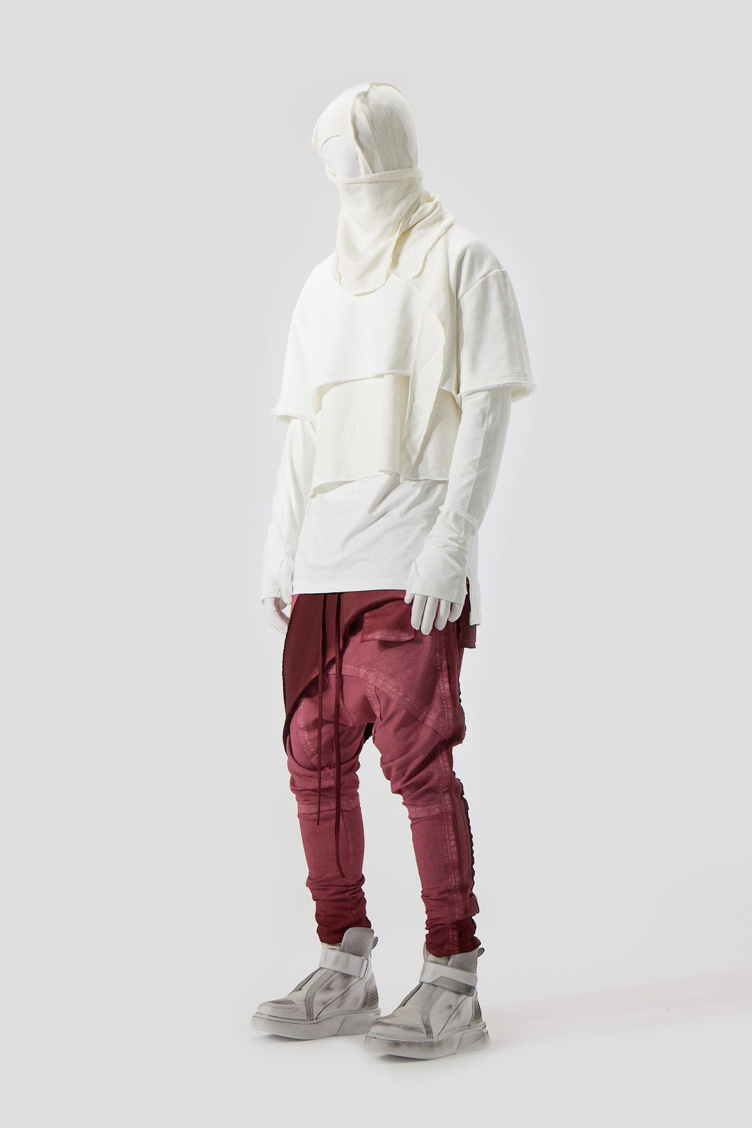 THREE PART SWEATSHIRT