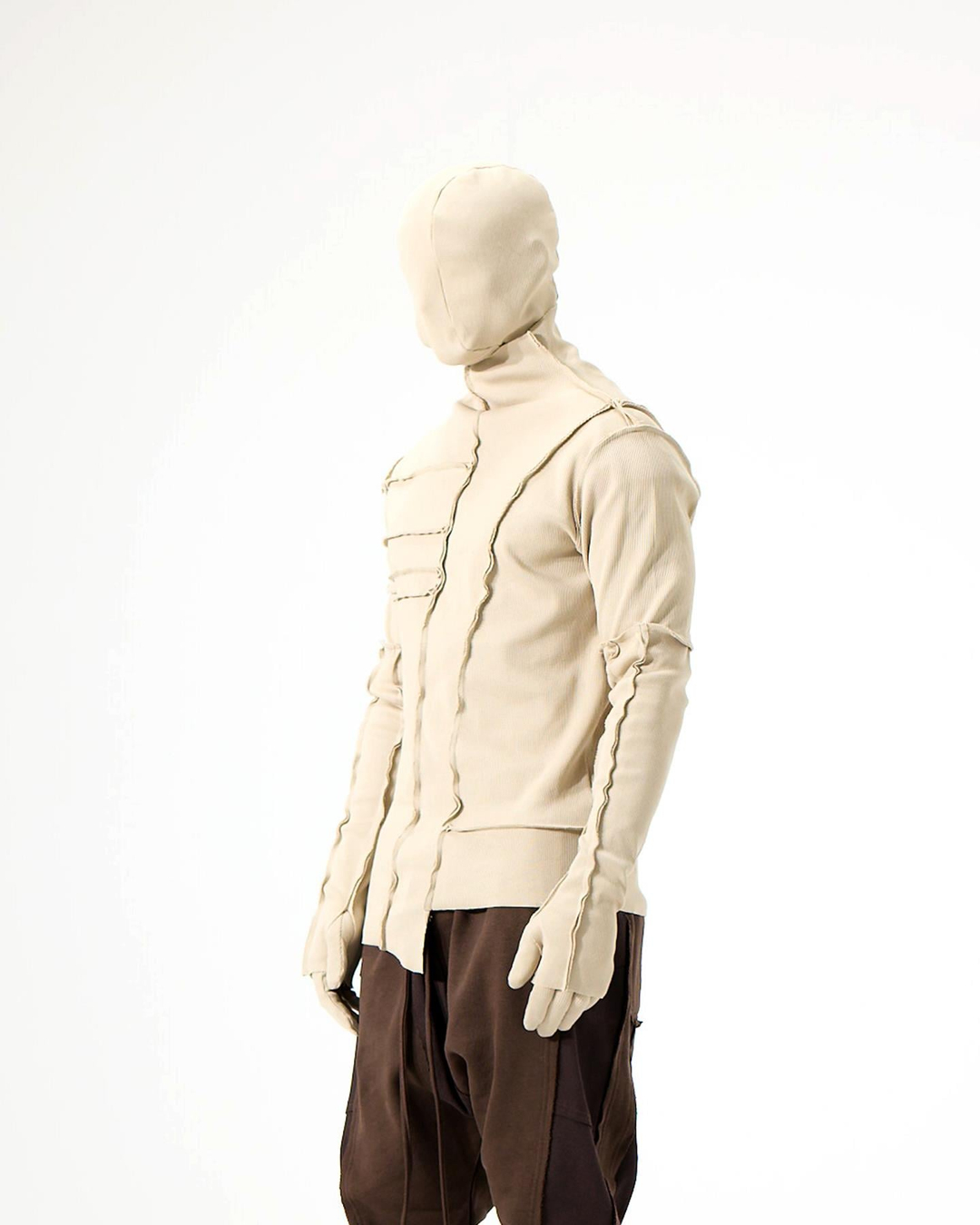 TURTLENECK SWEATSHIRT
