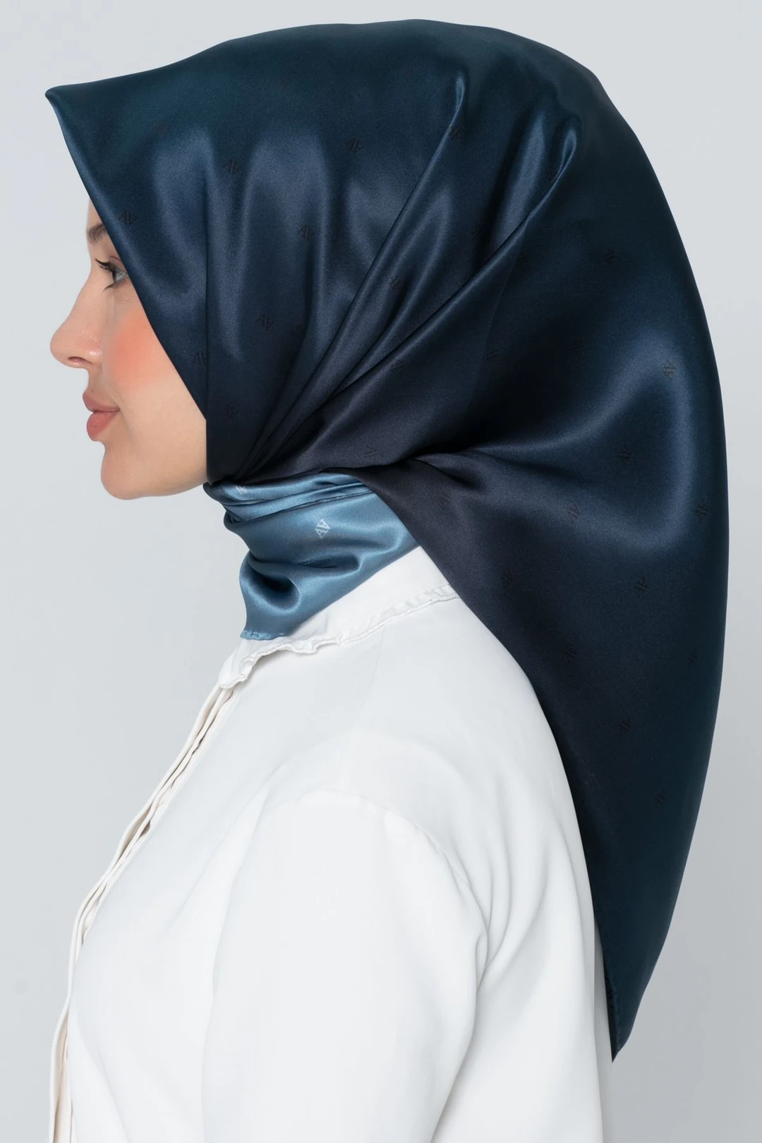 Armine Nostalji Serisi Twill İpek Eşarp 8338 04