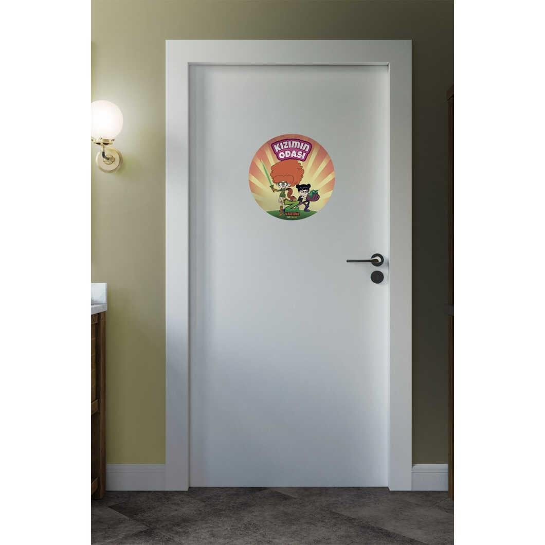 Z Takımı Kapı Sticker - Kız