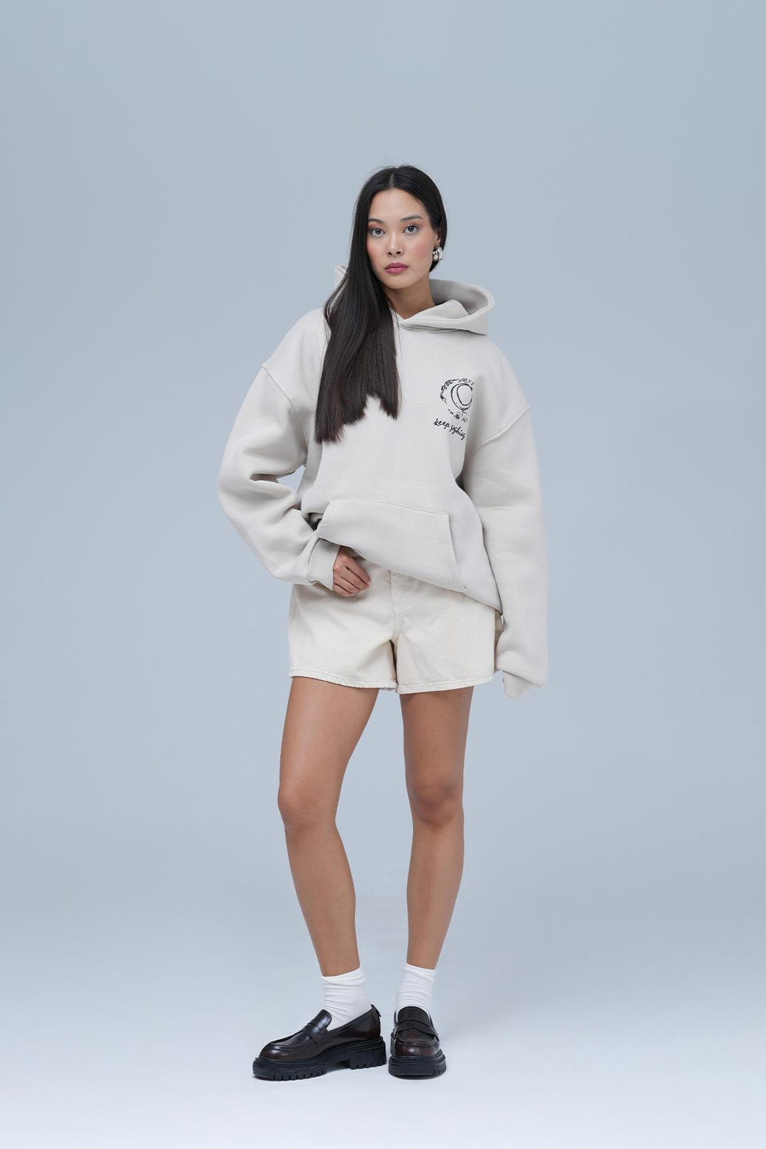 Beyond the Frame Oversize Sweatshirt Kadın Stone