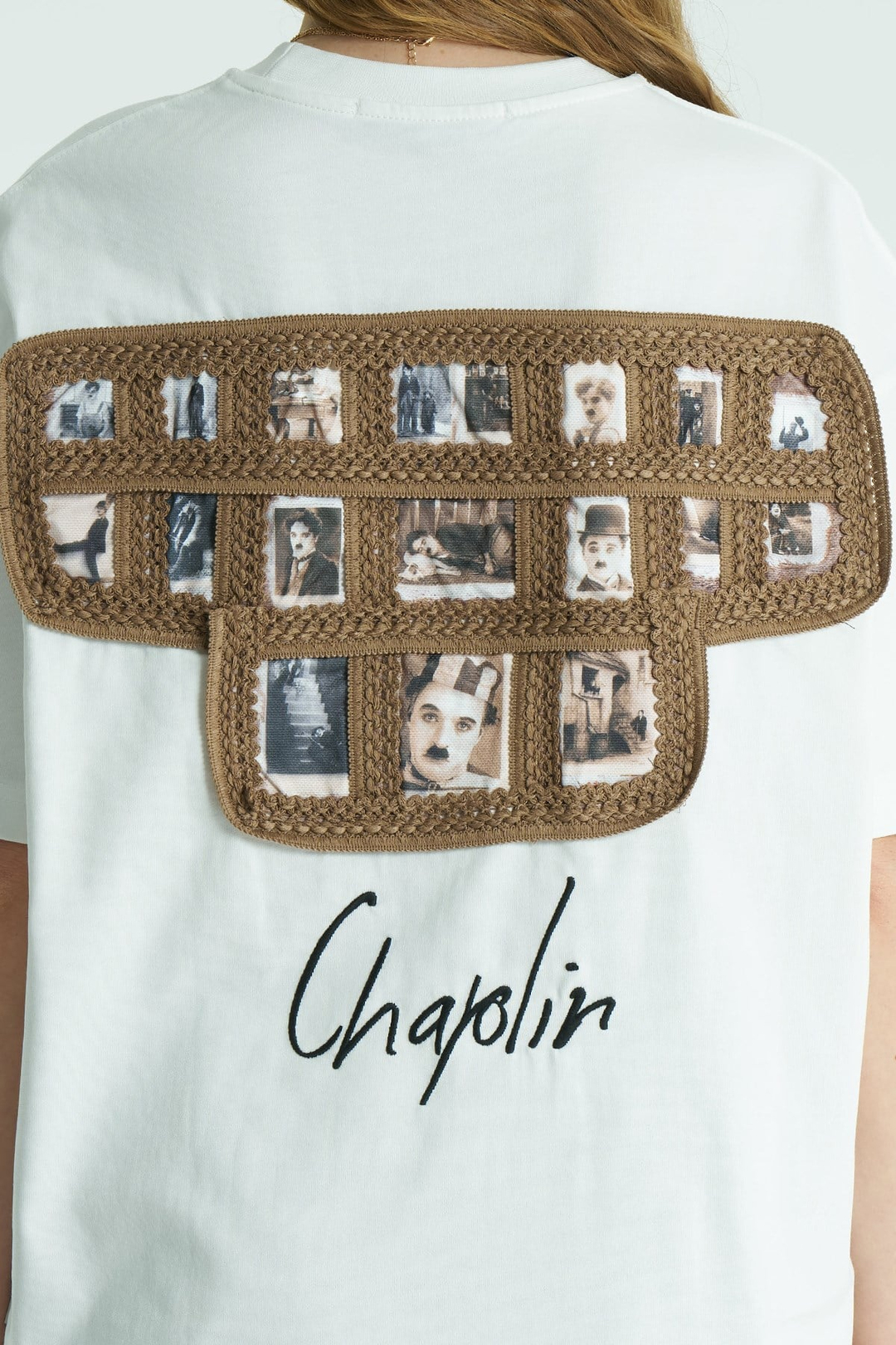 Chaplin Cinema Oversize Kadın Tişört Ekru