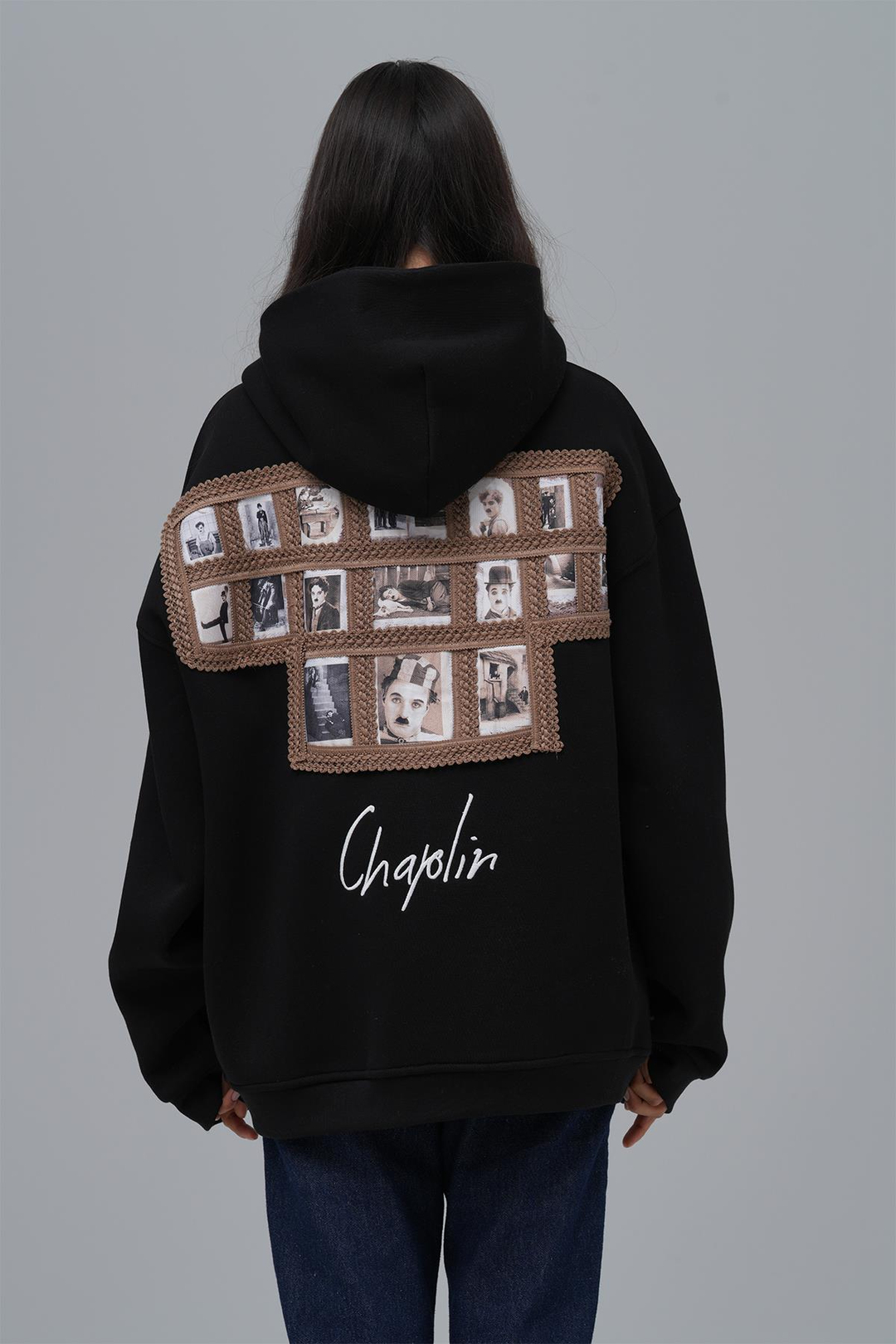 Frames of Laughter Oversize Sweatshirt Kadın Siyah