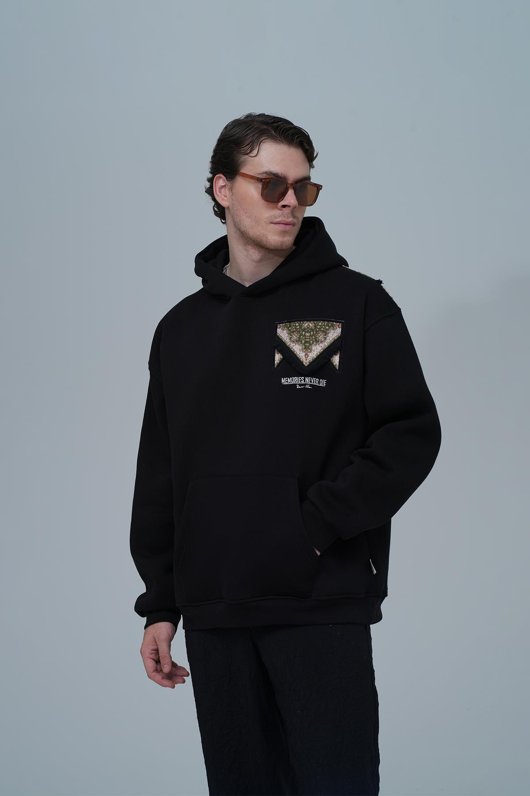 Memories Never Die Oversize Sweatshirt Erkek Siyah