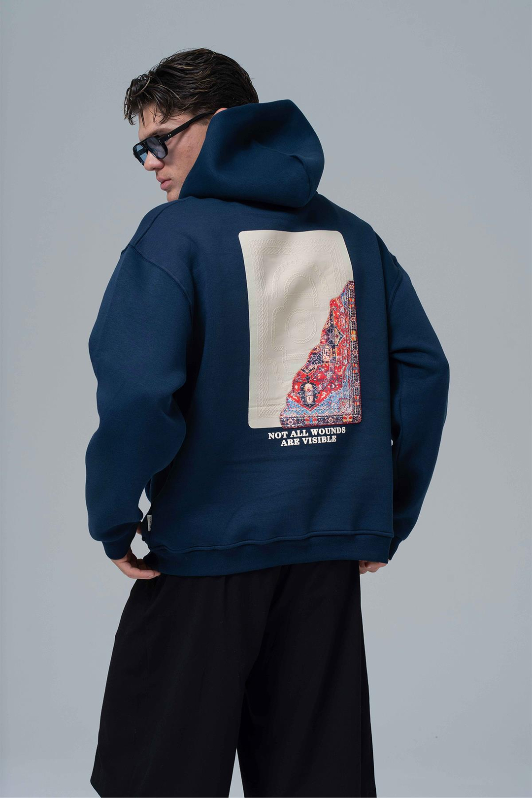 Not All Wounds Are Visible Oversize Sweatshirt Erkek İndigo