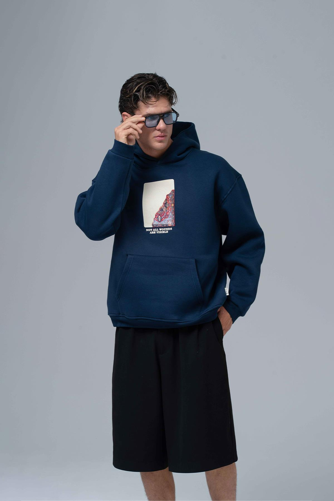 Not All Wounds Are Visible Oversize Sweatshirt Erkek İndigo