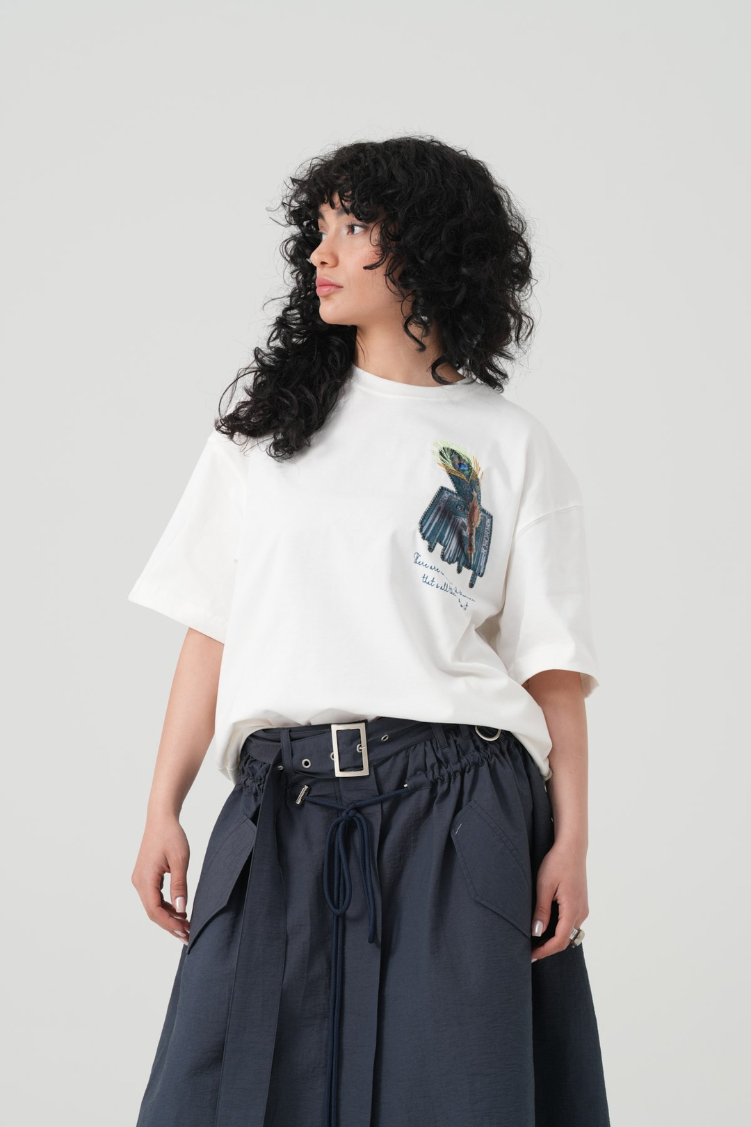 Peacock Quill Oversize Kadın Tişört Ekru