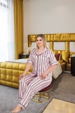 Arias Closet Büyük Beden Şık Tasarım Pembe Siyah Çizgili Düğmeli Kısa Kol Lüx Saten Pijama Takımı
