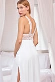Arias Closet Göğüs ve Sırt Dekolteli Dantelli ve Yırtmaçlı Saten Gecelik