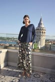 Arias Closet Yaprak Desenli Uzun Kollu V Yaka Pijama Takımı