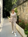 QULOVEYeni GelenlerBej Kendinden Kemerli Blazer Takım