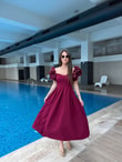 QULOVEYeni GelenlerBordo Kolları Balon Pileli Elbise
