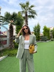 QULOVEYeni GelenlerÇağla Yeşili  Blazer Ceket