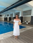 QULOVEYENİ GELENLEREkru Kolları ve Eteği Vual Güpür Detaylı Elbise