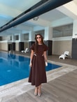 QULOVEYENİ GELENLERKahve Taş Detaylı Elbise
