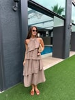 QULOVEYENİ GELENLERKahve Yaka İşleme Detaylı Elbise
