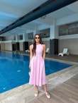 QULOVEYeni GelenlerPembe Halter Yaka Kloş Elbise