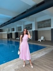 QULOVEYeni GelenlerPembe Halter Yaka Kloş Elbise