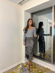 PULLU GÜMÜŞ RENGİ ETEK