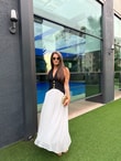QULOVEYENİ GELENLERSiyah-Ekru Gold Düğme Detaylı Elbise 