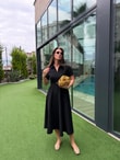 QULOVEYENİ GELENLERSiyah Fermuarlı Kemerli Elbise