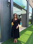QULOVEYENİ GELENLERSiyah Kol Lastikli Güpürlü Brode Elbise