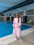QULOVEYeni GelenlerYakası Fular Detaylı Elbise Pembe