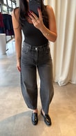 Antrasit Arum Jean