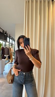 Kahve Vatkalı Çıtçıtlı Bodysuit