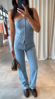 Mavi Blair  Takım